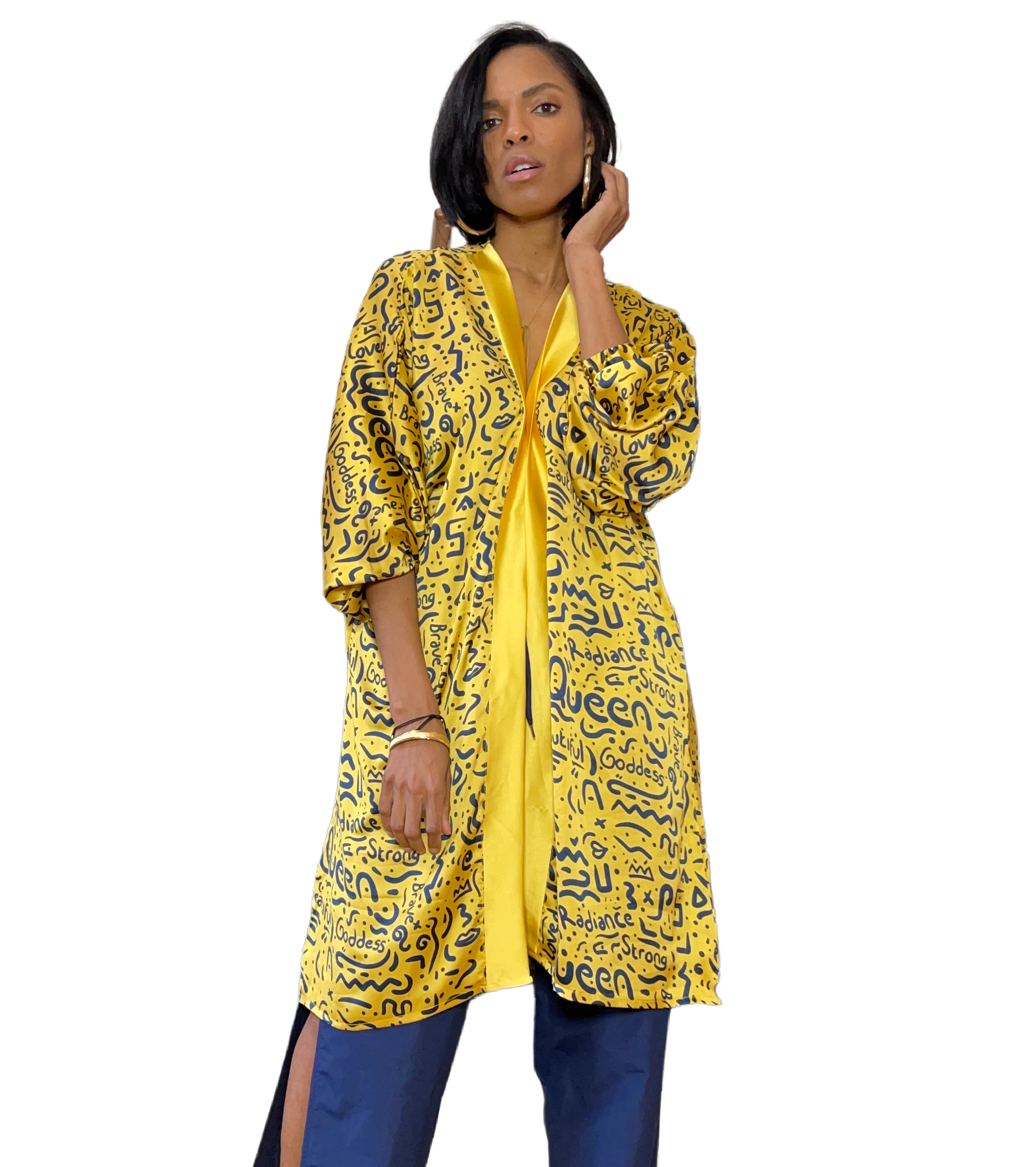 Izzy & Radiance Queen – Liv Kimono Sleeve Cuff Satin