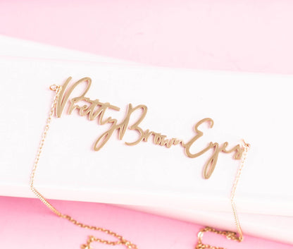 Pretty Brown Eyes Script Necklace (18k gold plated)